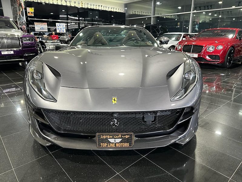 Ferrari GTS 812 2020 hardtop convertible with a 6.5L V12 engine