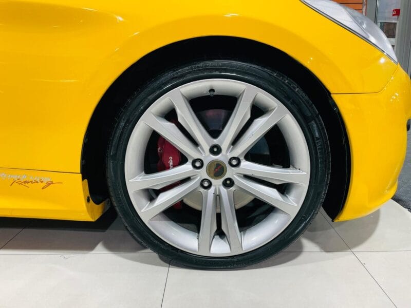 Hyundai Genesis Yellow 2011