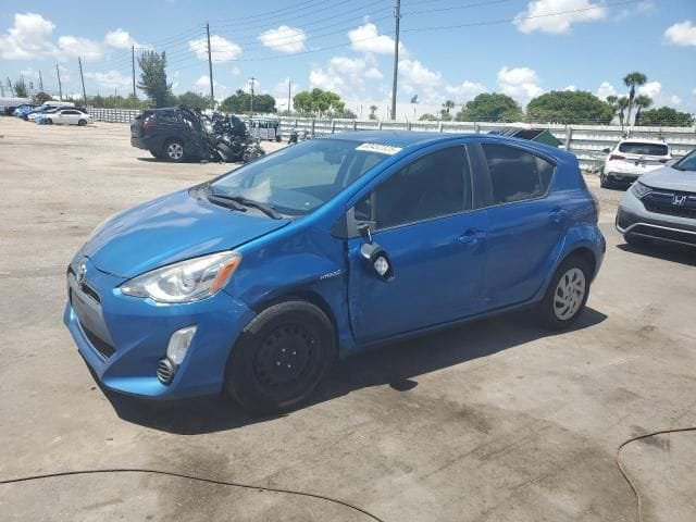 Toyota Prius C 2015