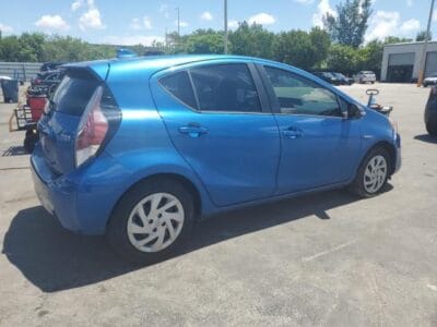 Toyota Prius C 2015