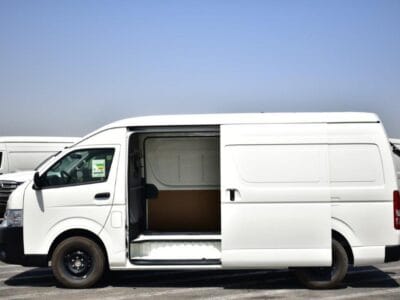 2025 MODEL TOYOTA HIACE DELIVERY VAN HIGH ROOF 2.7L PETROL MANUAL TRANSMISSION – EURO4