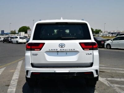 2025 MODEL TOYOTA LAND CRUISER VXR V6 3.3L DIESEL 7 SEAT AUTOMATIC TRANSMISSION