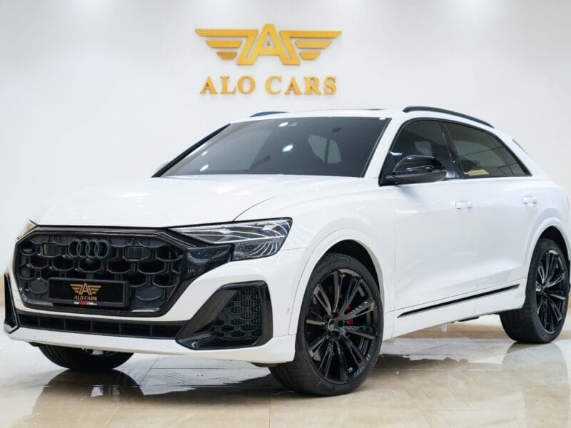 AUDI S Q8 2024