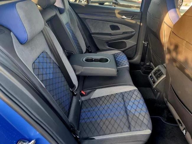 Volkswagen Golf R Base 2.0T 2022