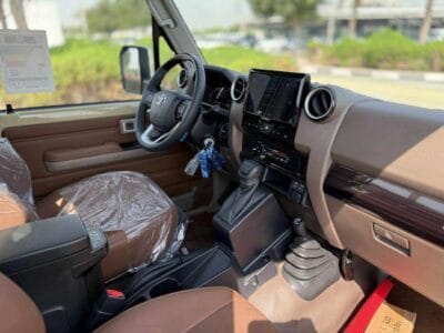 Toyota Land Cruiser Pick Up 2025 GCC SPEC