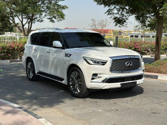 Infiniti QX80 Luxury 5.6L 2020 GCC SPEC NEAT AND CLEAN