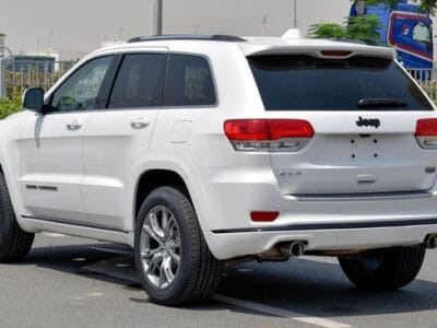 Jeep Grand Cherokee Summit 5.7 L V8 2021