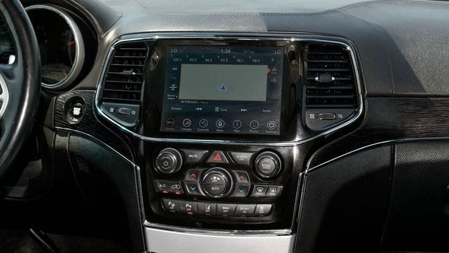 Jeep Grand Cherokee Summit 5.7 L V8 2021