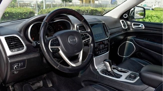 Jeep Grand Cherokee Summit 5.7 L V8 2021