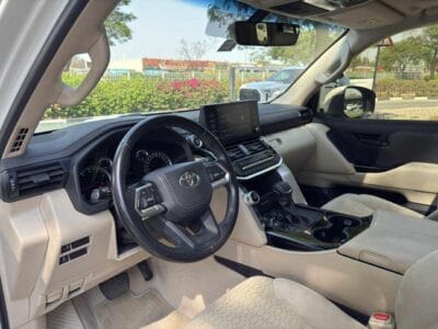 Toyota Land Cruiser GXR 3.5L 2022 GCC SPEC NEAT AND CLEAN