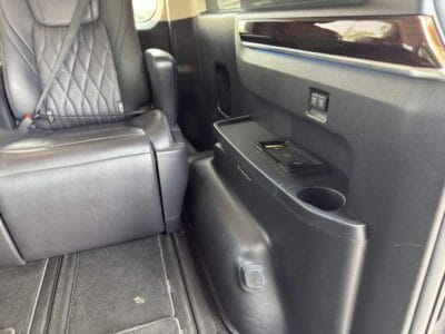 Toyota Granvia Premium 3.5L 2022 GCC SPEC