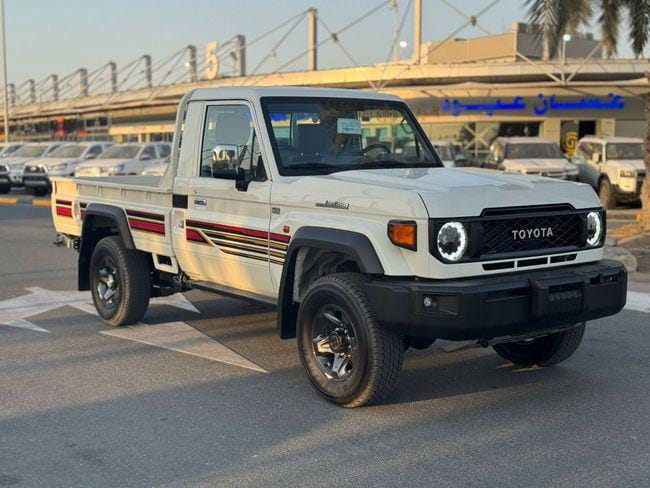 Toyota Land Cruiser Pick Up 2025 GCC SPEC UNDER WARRANTY