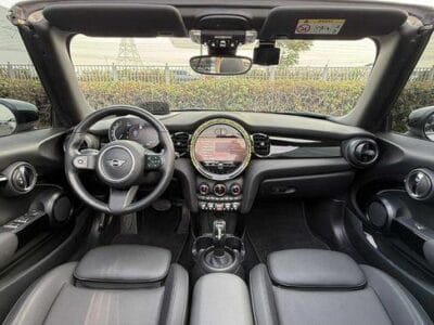 Mini Cooper 2024 GCC SPEC UNDER WARRANTY NEAT AND CLEAN