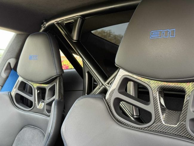 Porsche 911 Dakar 3.0L (475 HP) 2023 Coupe GERMAN SPEC NEAT AND CLEAN LESS KILOMETER