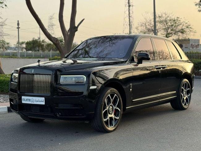 Rolls-Royce Cullinan BLACK BADGE 2022 GCC SPEC NEAT AND CLEAN