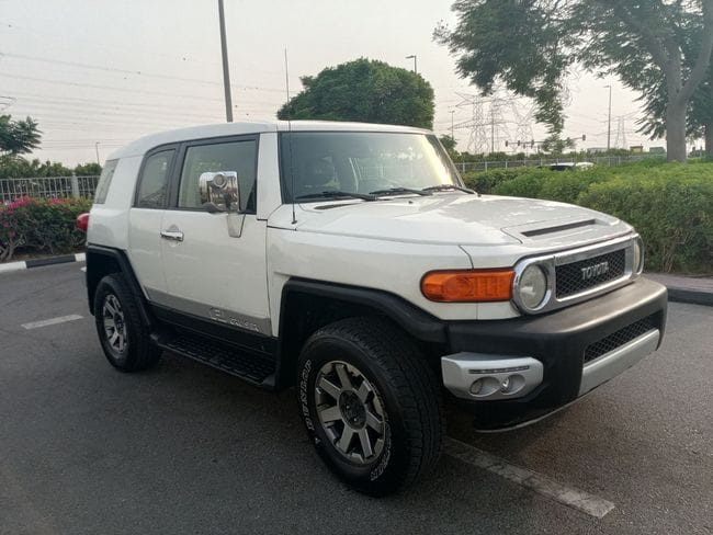 Toyota FJ Cruiser VXR 4.0L 2014