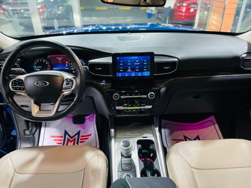 Ford Explorer Limited Blue 2021