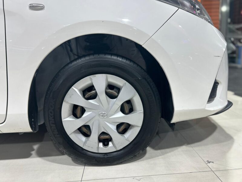 TOYOTA YARIS 2021