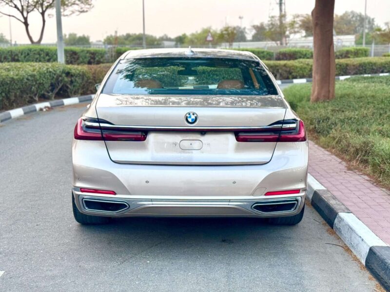 BMW 730i 3.0L TURBO-CHARGED 2021 GCC IMMACULATE CONDITIONS