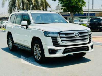 TOYOTA Land Cruiser 300 VXR 3.5L TWIN TURBO MODEL 2024