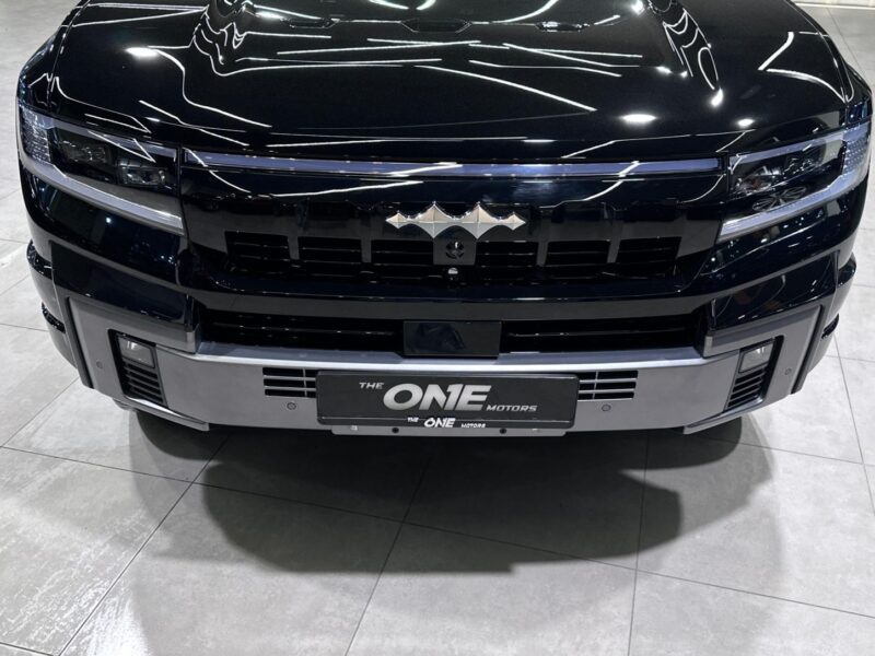 2025 BYD LEOPARD 8