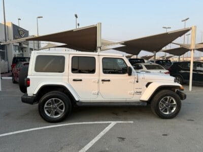 Jeep Wrangler Sahara