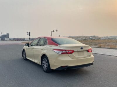Toyota Camry 2021 , 6 cylinders Taxi