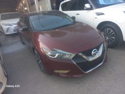 Nissan Maxima 2017 , 6 cylinders