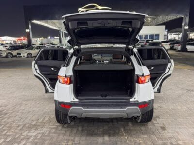 Land Rover Range Rover Evoque 2014 Very Clean , 4 cylinders