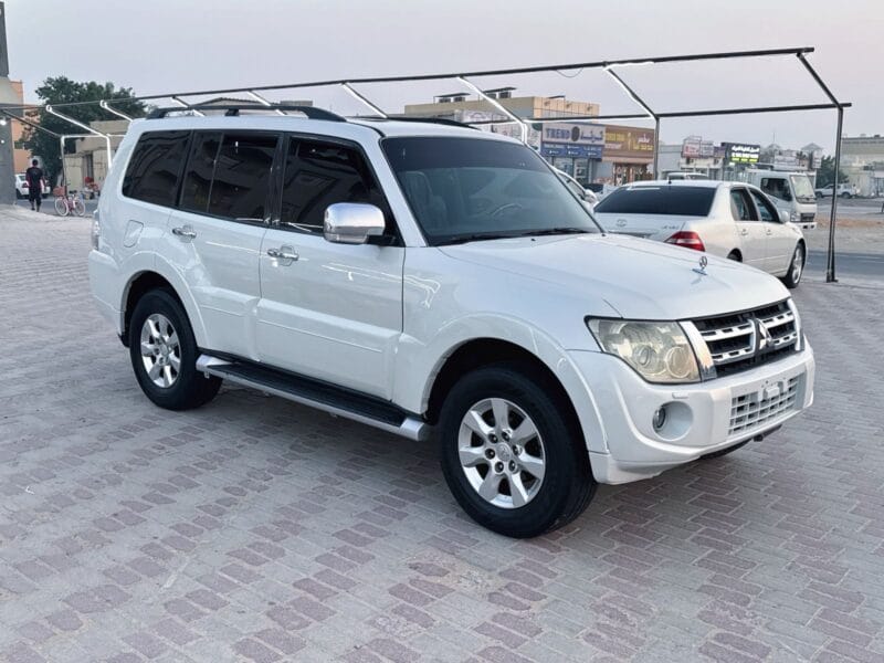 Mitsubishi Pajero GLS 2014 in Perfect condition in and out