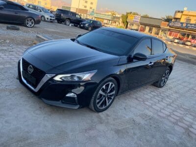 NISSAN ALTIMA 2022 in perfect condition , 4 cylinders