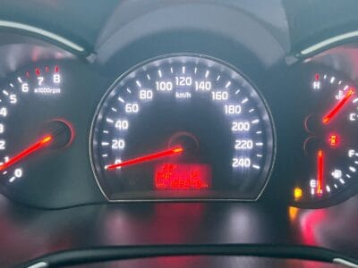 Kia Sorento 2014 , 4 cylinders