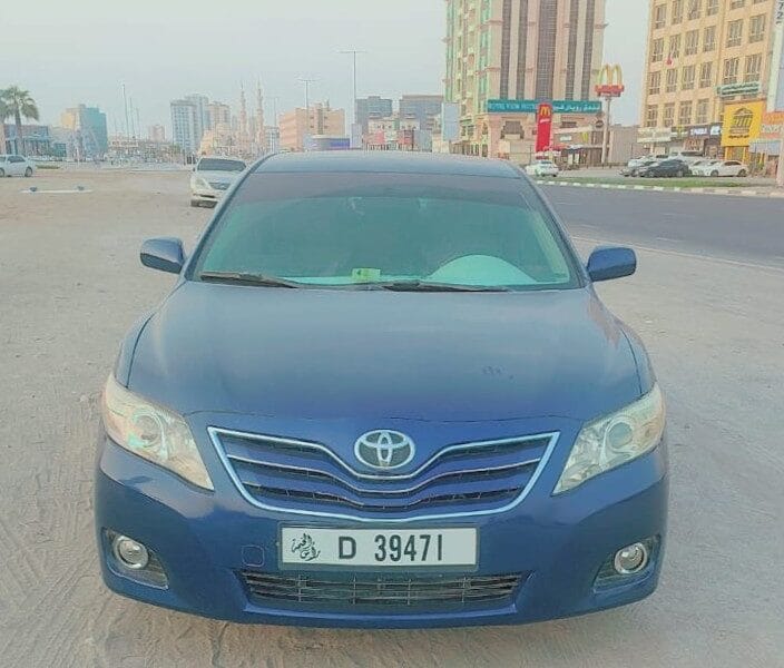 Toyota Camry 2011 , 4 cylinders