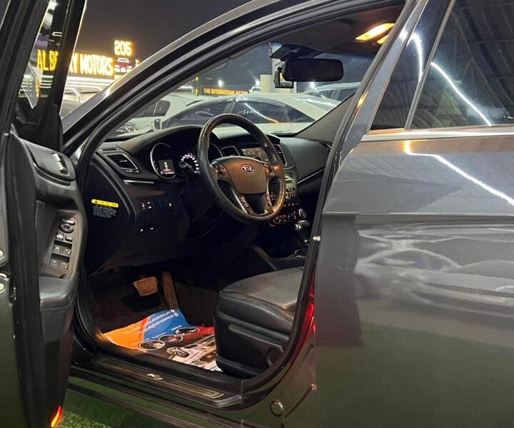 Kia K7 2.4 GDI 2012 in Good condition