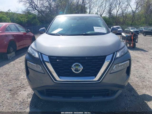 NISSAN ROGUE SV AWD 2021 with 4 cylinders