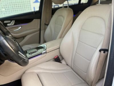 Mercedes-Benz GLC 300 2020 , Clean title