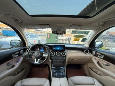 Mercedes-Benz GLC 300 2020 , Clean title