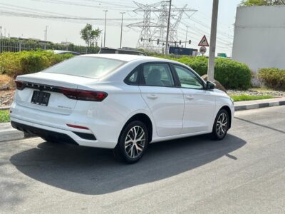 Geely Emgrand GS 2026 with 4 cylinders