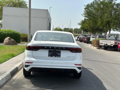 Geely Emgrand GS 2026 with 4 cylinders