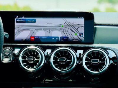 MERCEDES-BENZ A200 2026