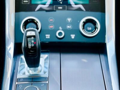 LAND ROVER RANGE ROVER SPORT HSE 2019