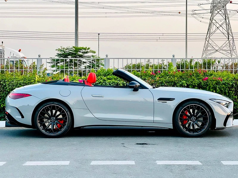 MERCEDES-BENZ SL 55 AMG TWIN TURBO PREMIUM V8 4L 2024