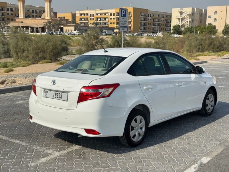 Toyota Yaris 2016