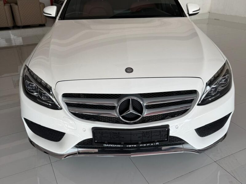Mercedes-Benz C200 2016