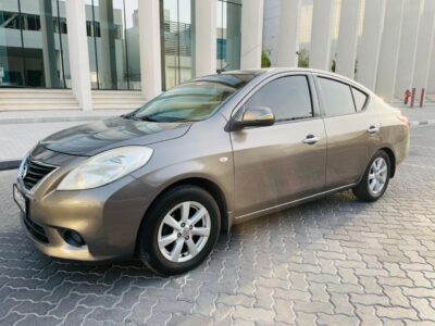 Nissan Sunny SV Full Option 2012