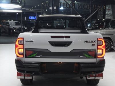 TOYOTA HILLUX GR SPORT 4.0 2025
