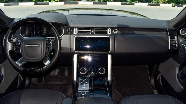 Land Rover Range Rover 5.0 L V8 2019