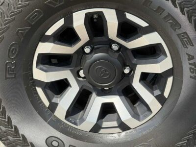 Toyota Land Cruiser 70 2024 - NEAT AND CLEAN