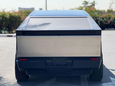 Tesla Cybertruck Cyberbeast AMERICAN SPEC
