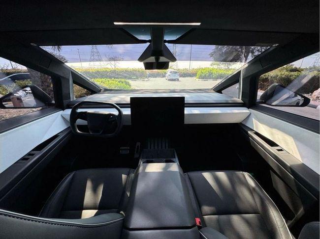 Tesla Cybertruck Cyberbeast AMERICAN SPEC